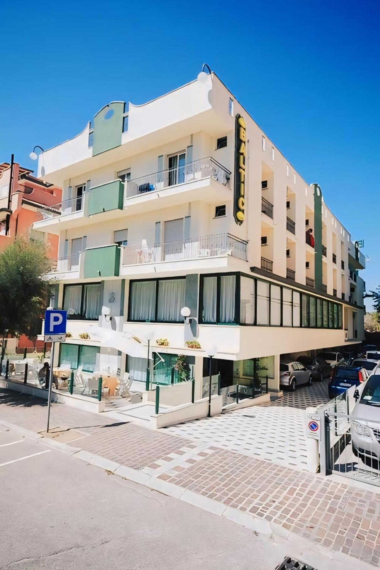 Hotel Baltic Misano Adriatico Exterior photo