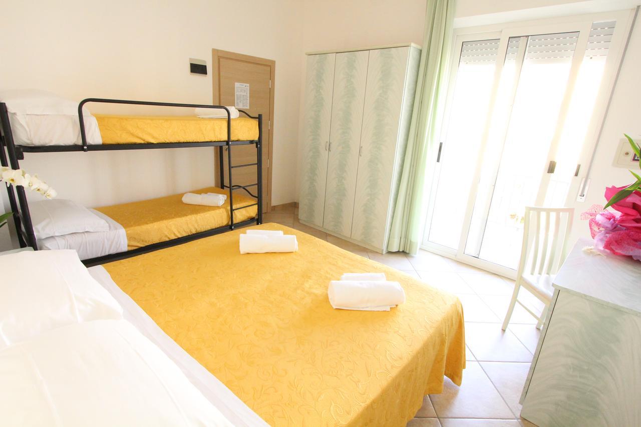 Hotel Baltic Misano Adriatico Exterior photo
